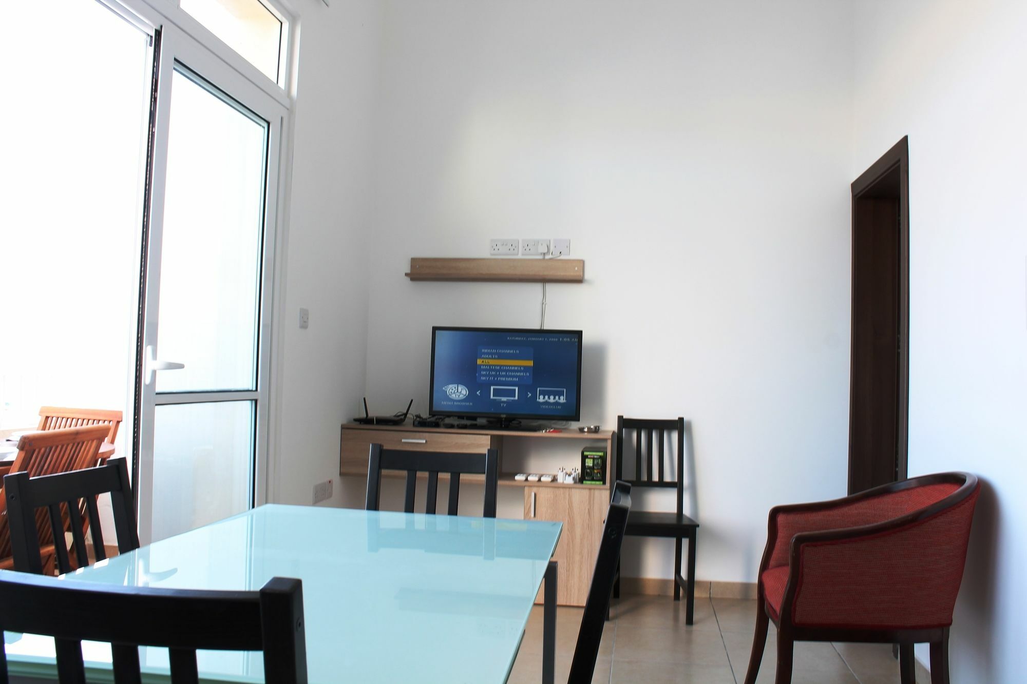 Blue Harbour Seafront 3 Bedroom Apartment, With Spectacular Sea Views From Terrace - By Getawaysmalta เซนต์พอลส์เบย์ ภายนอก รูปภาพ